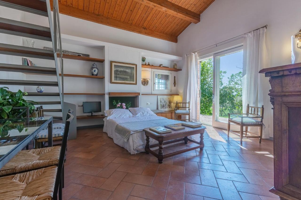 Francolino Duplex Charming La Farnia Villa Екстер'єр фото